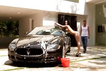 Intense sex after nude car wash