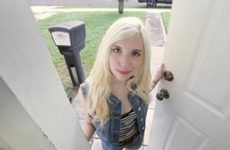 Fucking the blonde girl neighbor in the kitchen